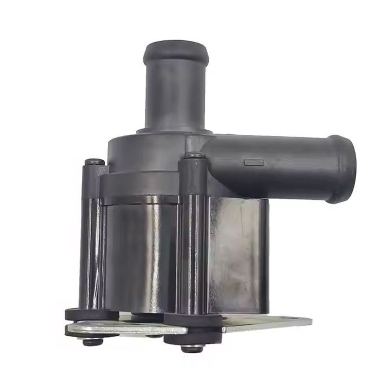 نظام تبريد السيارات OE 31338211 704773000 مضخة مياه التبريد المساعدة الجديدة لشركة فولفو S90 V90 XC90