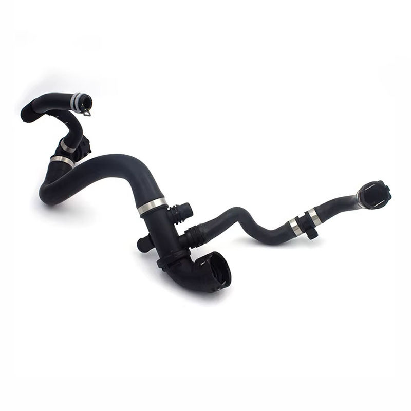 Womala قطاعات السيارات عالية الجودة OE 32224820 مشعّل أنابيب المياه المبردة خرطوم (الأسفل) لأجزاء فولفو V40 S60L XC60