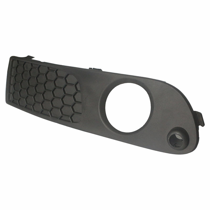 30744115 غطاء شبكة مصباح الضباب الأمامي الأيمن لسيارة فولفو S80 من 2007 إلى 2015