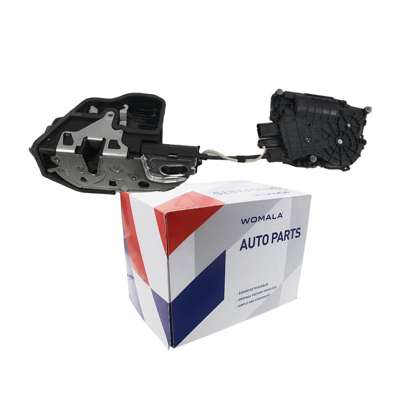 المقدمة اليسرى الناعمة مغلقة الباب قفل محرك 51215A36E17 لمكان 95B