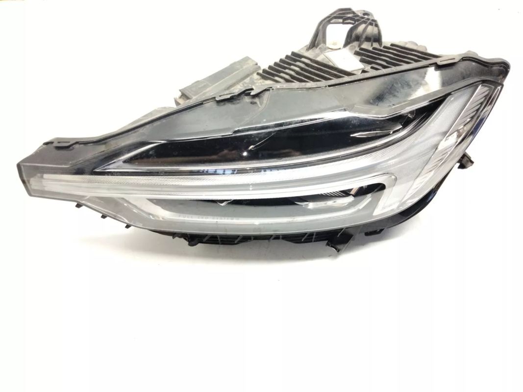 مصابيح أمامية Womala OE 31656554 لسيارة Auto Parts XC60 18- قطع غيار السيارات