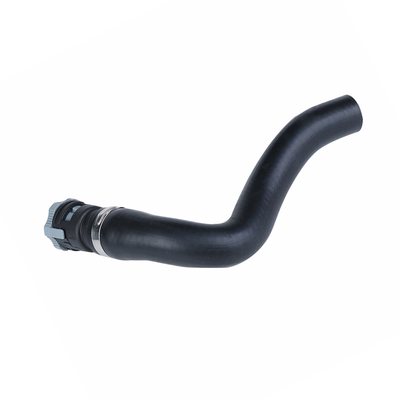 S40 Outlet for  Heater Hose 30636954 31439965 قطع غيار السيارات للتبريد